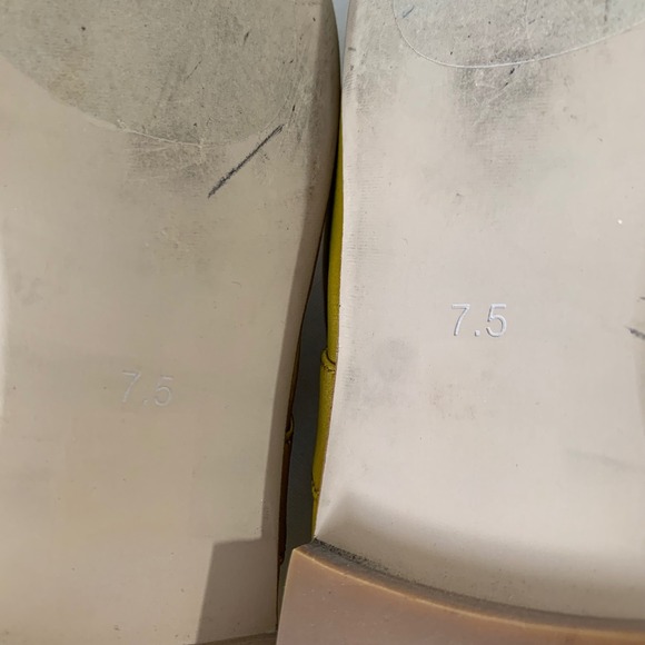 Jeffrey Campbell Anthropologie Flats 7.5 Yellow Satin Oversized Big Bow Coquette - Picture 11 of 12